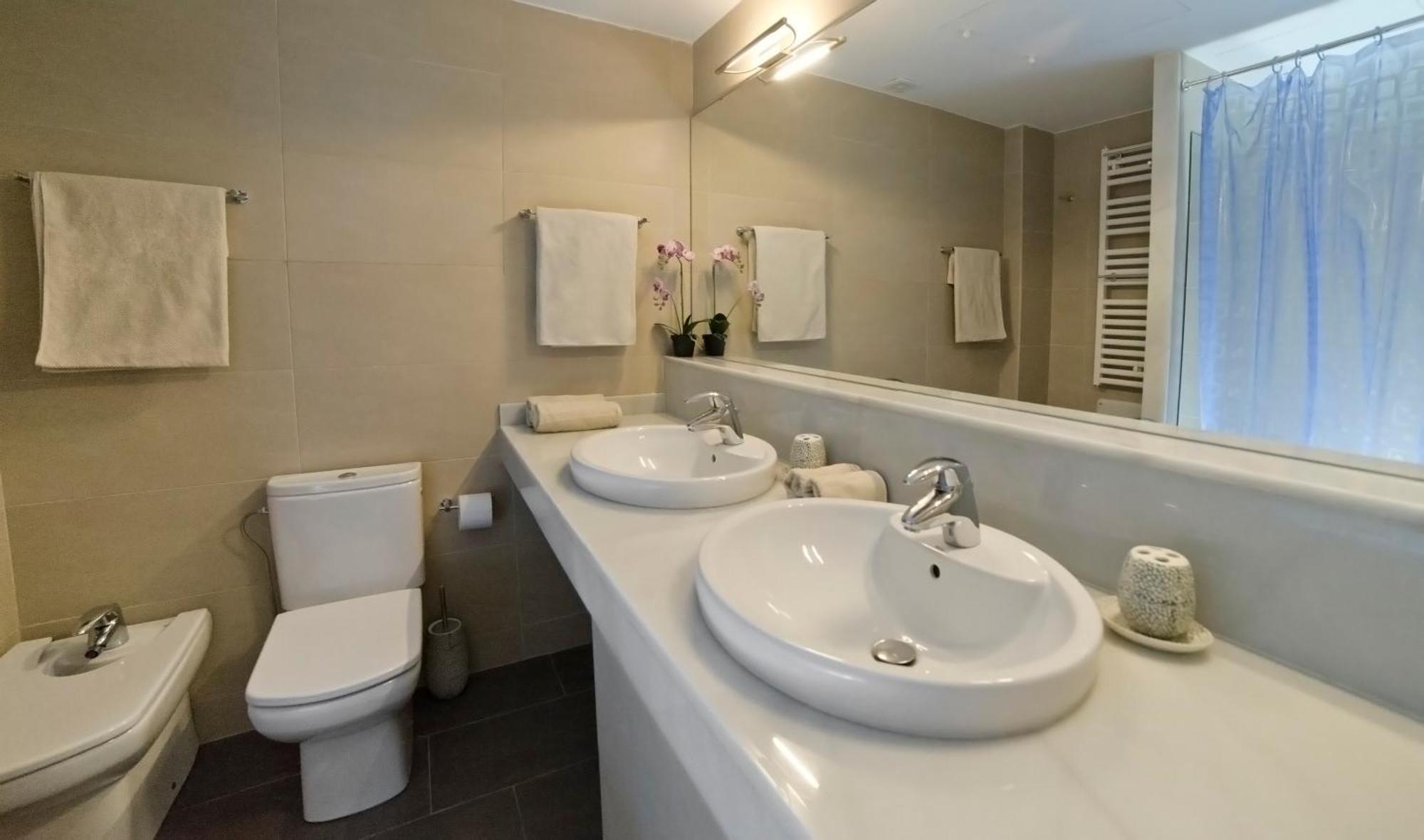Apartamento Duplex Moderno 3 Hab Parking, Vistas Al Mar Y Terraza Sitges Exterior foto