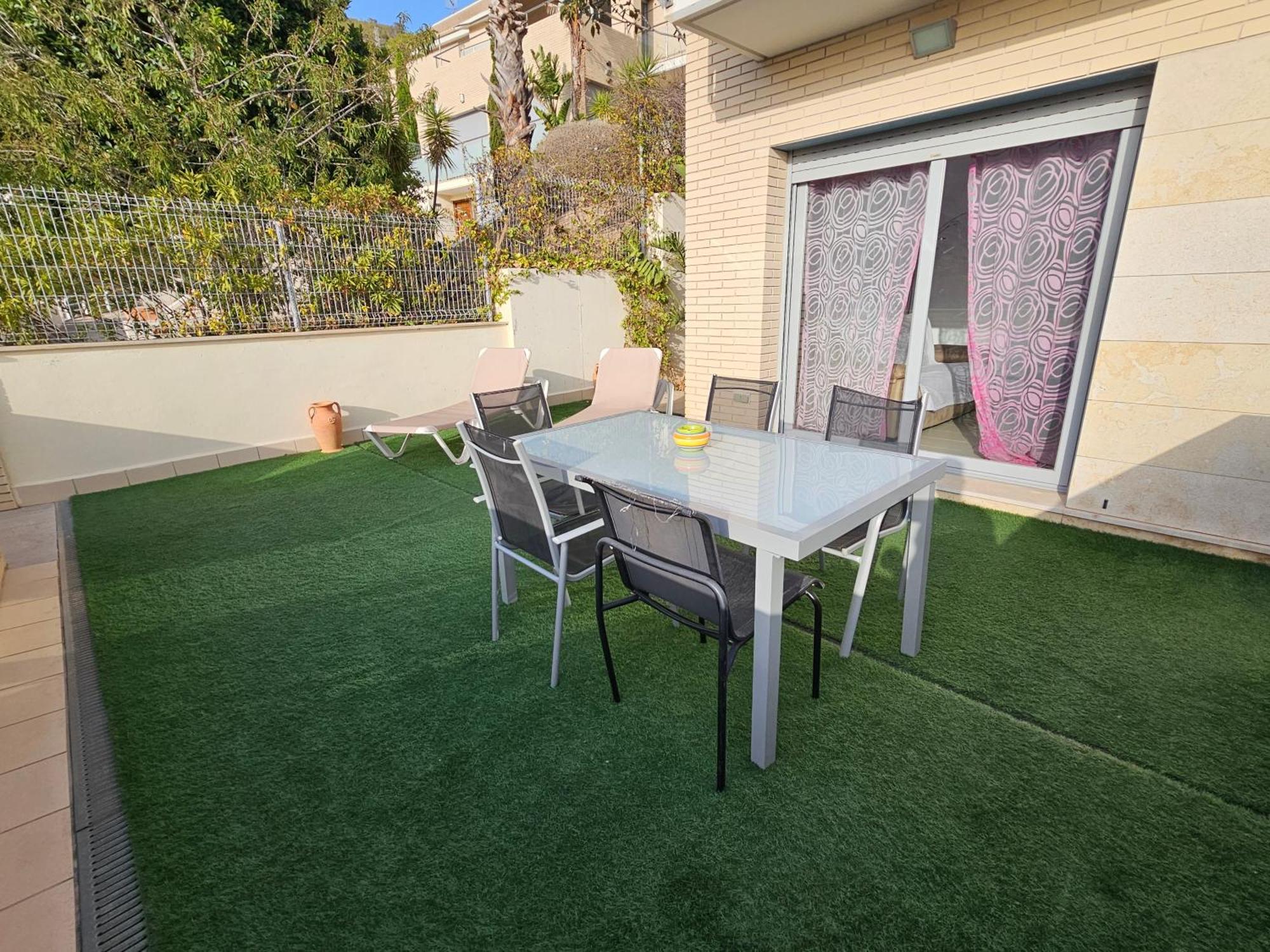 Apartamento Duplex Moderno 3 Hab Parking, Vistas Al Mar Y Terraza Sitges Exterior foto